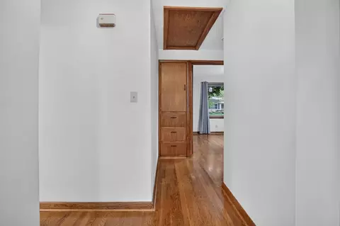 Entry Way - 926 E Byrd St, Appleton, WI 54911 photo 1 of 1