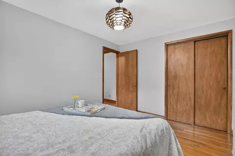 Bedroom - 926 E Byrd St, Appleton, WI 54911 photo 2 of 7