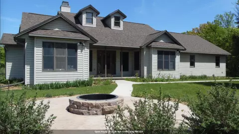 10226 Woodcrest Rd, Sister Bay, WI 54234