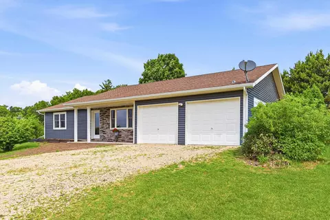 w2342 County Road Q, Berlin, WI 54923