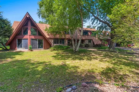 200 Lake Rd, Menasha, WI 54952