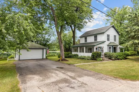 220 Main St, Wild Rose, WI 54984