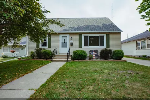 313 15th St, Fond Du Lac, WI 54935
