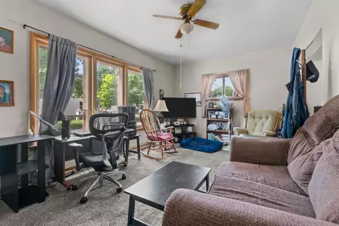 Living - 318 W Brewster St, Appleton, WI 54911 photo 1 of 4