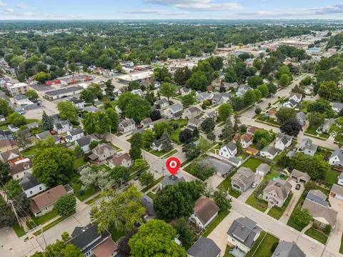 View/Area - 318 W Brewster St, Appleton, WI 54911 photo 10 of 10