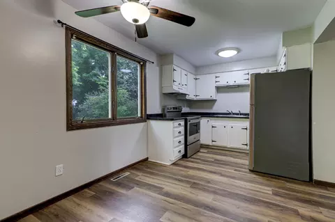 Kitchen - 1825 W Brewster St, Appleton, WI 54914 photo 2 of 4