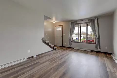 Living - 1825 W Brewster St, Appleton, WI 54914 photo 9 of 9