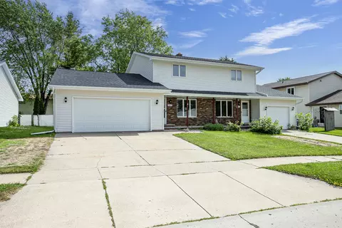 Exterior - 1825 W Brewster St, Appleton, WI 54914 photo 2 of 6