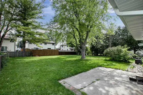 Exterior - 1825 W Brewster St, Appleton, WI 54914 photo 5 of 6