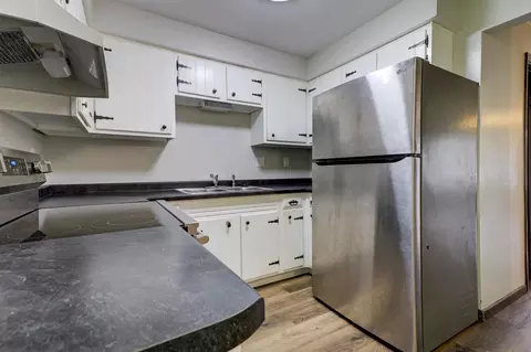 Kitchen - 1825 W Brewster St, Appleton, WI 54914 photo 1 of 4