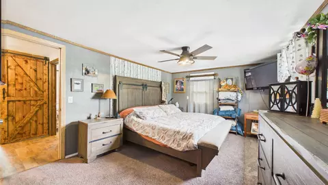 Bedroom - 4020 N Ballard Rd, Appleton, WI 54913 photo 2 of 7