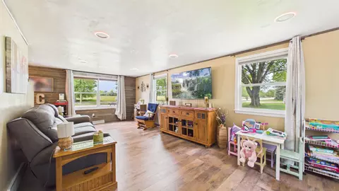 Other - 4020 N Ballard Rd, Appleton, WI 54913 photo 2 of 15