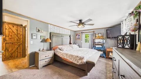 Bedroom - 4020 N Ballard Rd, Appleton, WI 54913 photo 3 of 7