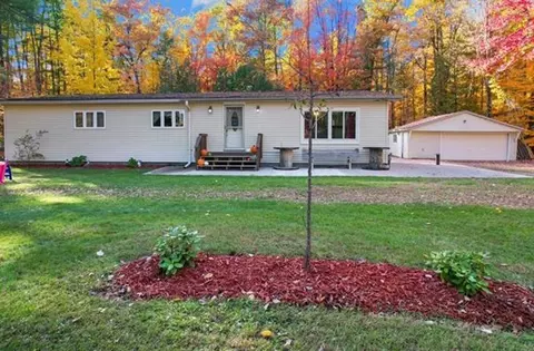 n3059 River Bend Drive, Peshtigo, WI 54157
