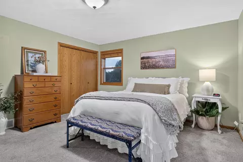 Bedroom - w2593 Oakmeadow Court, Appleton, WI 54915 photo 1 of 7
