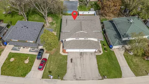 View/Area - 722 N Hawthorne Dr, Appleton, WI 54915 photo 1 of 5
