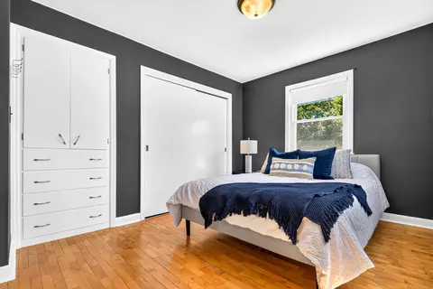 Bedroom - 804 E Maple St, Appleton, WI 54915 photo 1 of 8