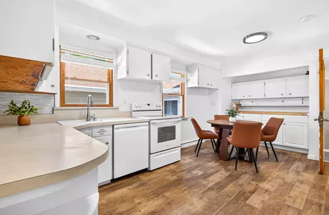 Kitchen - 804 E Maple St, Appleton, WI 54915 photo 5 of 5