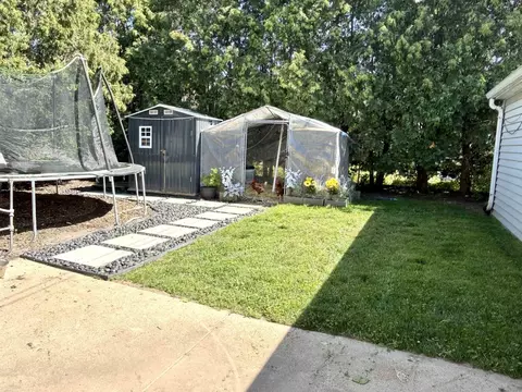 Exterior - 513 E Lindbergh St, Appleton, WI 54911 photo 7 of 7