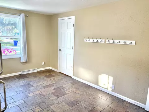 Entry Way - 513 E Lindbergh St, Appleton, WI 54911 photo 3 of 3
