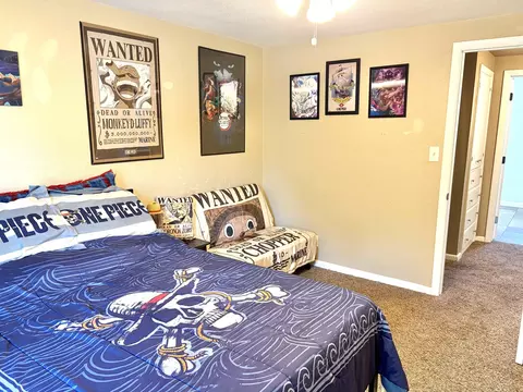 Bedroom - 513 E Lindbergh St, Appleton, WI 54911 photo 4 of 8