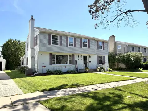 Exterior - 513 E Lindbergh St, Appleton, WI 54911 photo 2 of 7