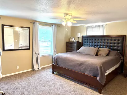 Bedroom - 513 E Lindbergh St, Appleton, WI 54911 photo 6 of 8