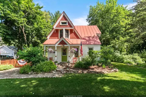 1631 Royalton St, Waupaca, WI 54981