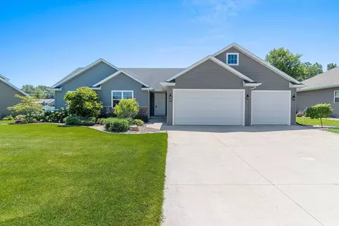 1905 Wasilla Ln, Neenah, WI 54956