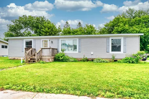 216 Erie Ave, Oconto, WI 54153