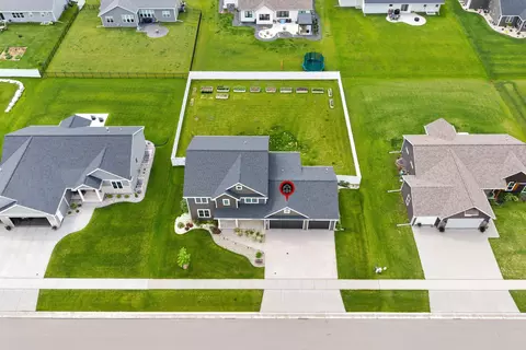 View/Area - n9239 Laura St, Appleton, WI 54915 photo 9 of 15