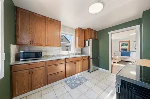 Kitchen - 723 W Grant St, Appleton, WI 54914 photo 1 of 2