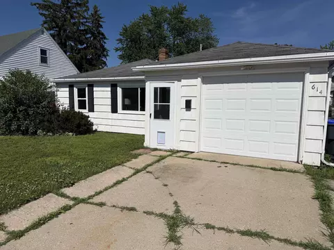 614 Reed St, Neenah, WI 54956
