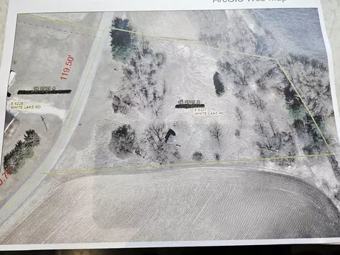 e6227 White Lake Road, Weyauwega, WI 54983