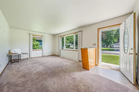 Living - 3332 W 1st Ave, Appleton, WI 54914 photo 1 of 4