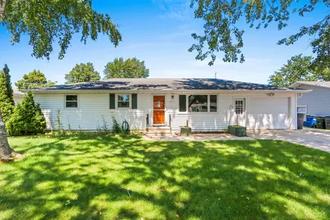 621 Karl St, Green Bay, WI 54301