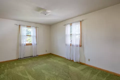 Bedroom - 420 W Lindbergh St, Appleton, WI 54911 photo 1 of 5