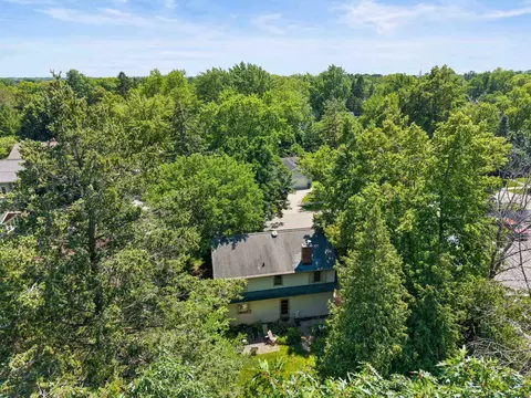 View/Area - 932 E Commercial St, Appleton, WI 54911 photo 2 of 8