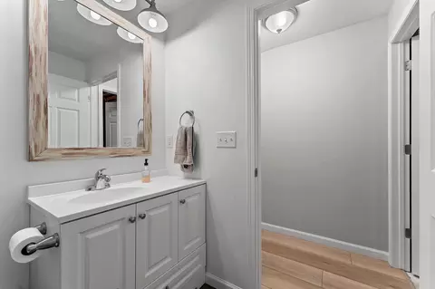 Bath - n9182 Dylan Drive, Appleton, WI 54915 photo 7 of 7