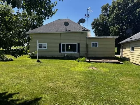 Exterior - w1292 County Road K, Ripon, WI 54971 photo 3 of 8