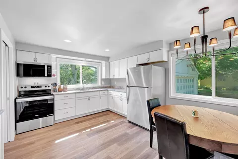 Kitchen - n9598 Noe Road, Appleton, WI 54915 photo 1 of 3