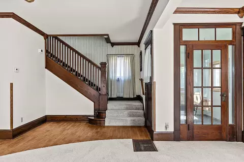 Entry Way - 1113 N State St, Appleton, WI 54915 photo 2 of 6