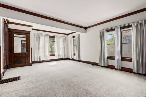 Living - 1113 N State St, Appleton, WI 54915 photo 1 of 6