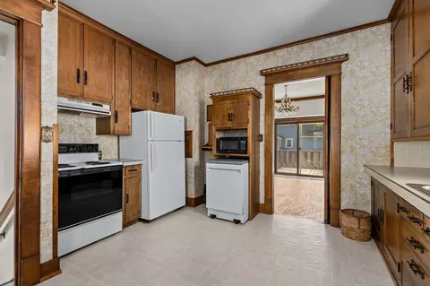 Kitchen - 1113 N State St, Appleton, WI 54915 photo 3 of 6