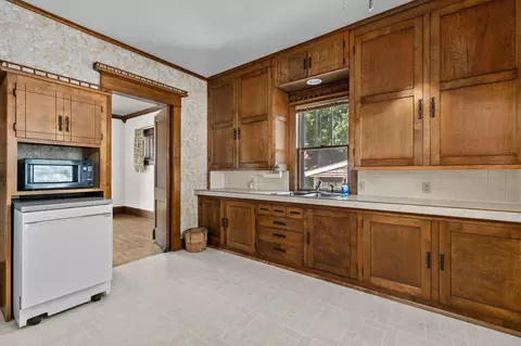 Kitchen - 1113 N State St, Appleton, WI 54915 photo 2 of 6