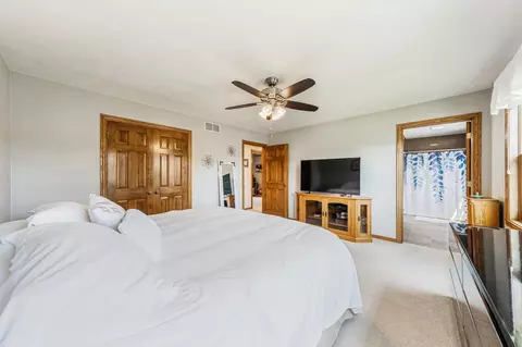 Bedroom - w2434 Snowberry Drive, Appleton, WI 54915 photo 3 of 5