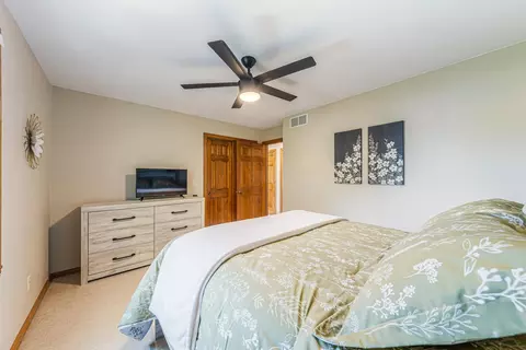 Bedroom - w2434 Snowberry Drive, Appleton, WI 54915 photo 5 of 5