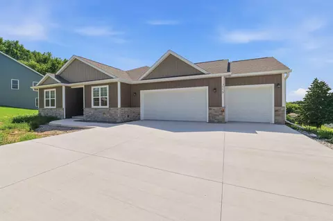 218 Glacial Ter, Ripon, WI 54971