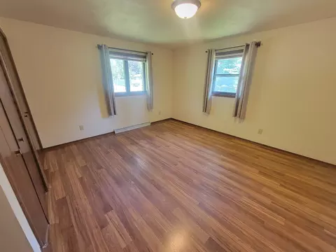 Bedroom - 1101 E Meadow Grove Blvd, Appleton, WI 54915 photo 7 of 9