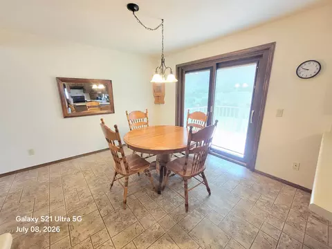 Dining - 1101 E Meadow Grove Blvd, Appleton, WI 54915 photo 2 of 3